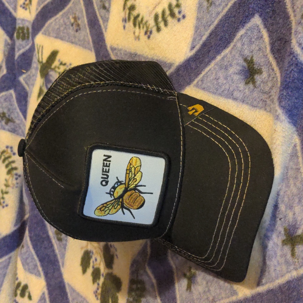 Queen Bee Trucker Hat Women's New